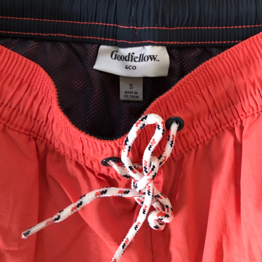 Board shorts/Swim trunks - Picture 2 of 2